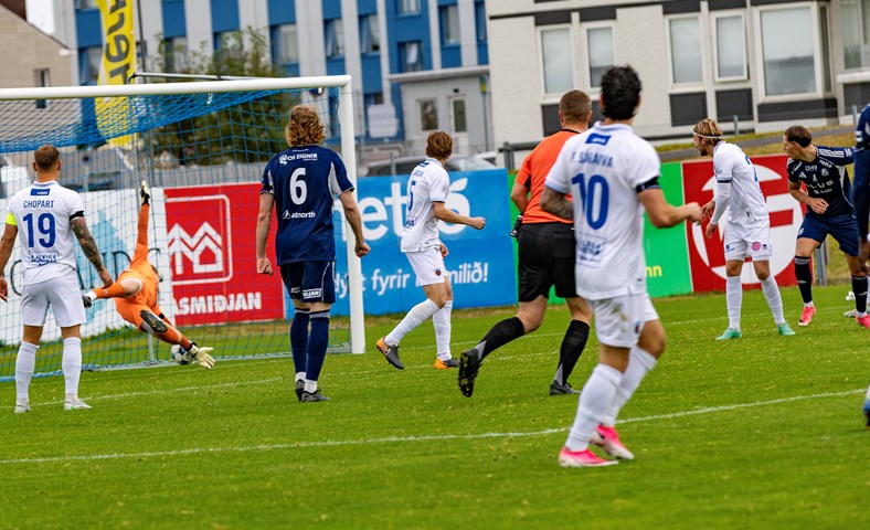 Jafnt hjá Keflavík og Fram í fjörugum leik