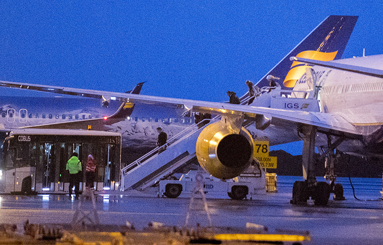 Óveður hafði áhrif á flugsamgöngur