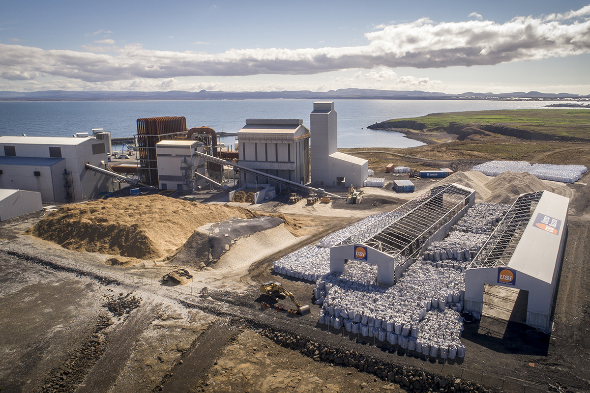 Samráðsgátt opnuð vegna endurbóta á kísilverksmiðju í Helguvík