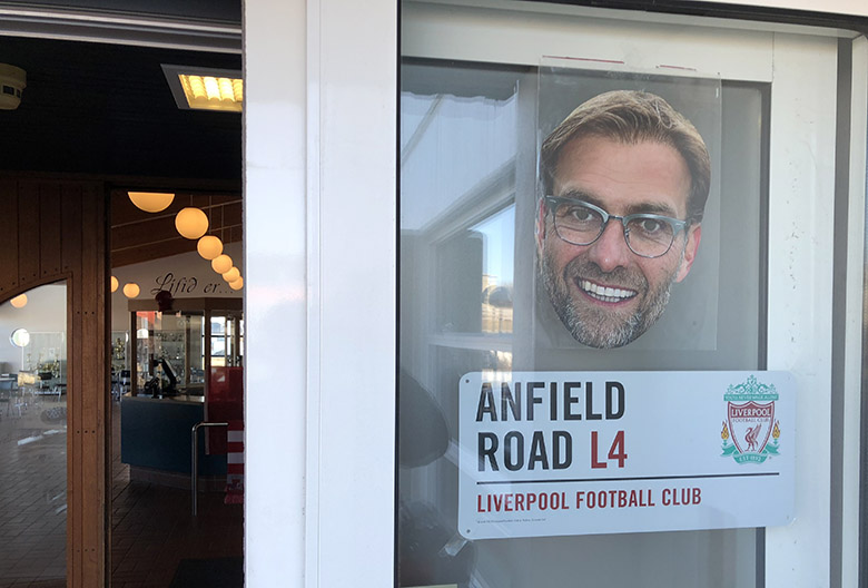 Klopp í Sundmiðstöð Keflavíkur eftir sigur á City