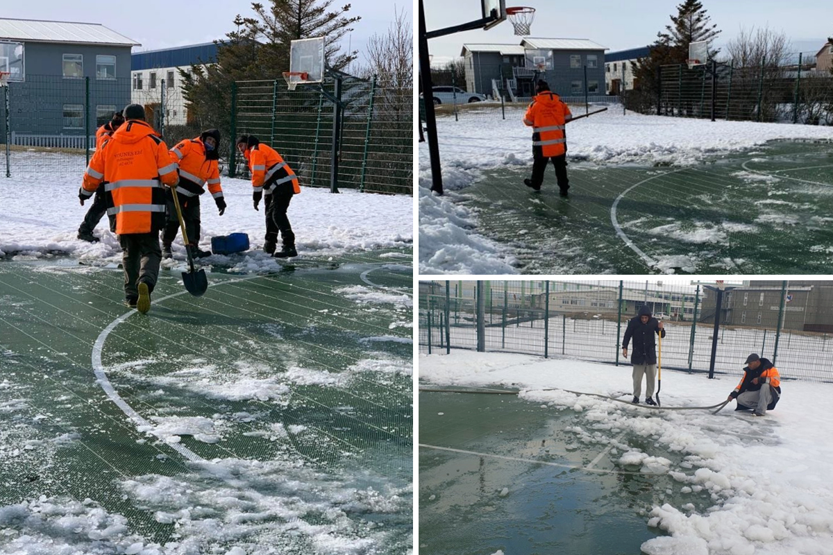 Snjór og klaki hreinsaður af körfuboltavellinum