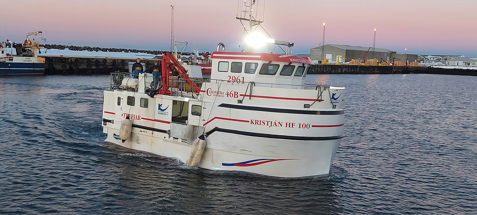 Fiskurinn kominn úr fæðingarorlofi og 800 skráðir á strandveiðar