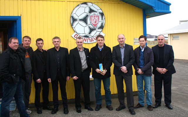 Lýsi áfram framan á búningum Grindavíkur