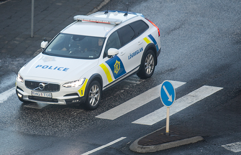 Þeír á einni vespu reyndu að stinga lögreglu af