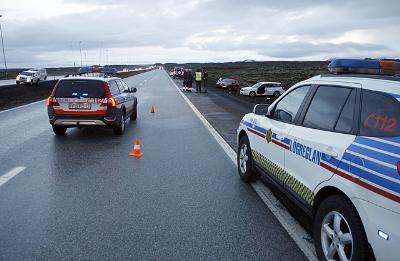 Á ofsahraða á Reykjanesbraut