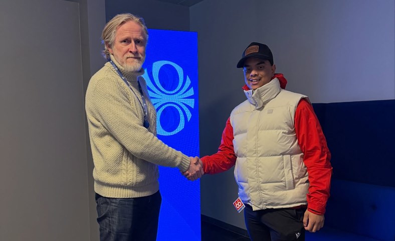 Magnús Orri gerir samning við RÚV um heimildarmynd frá Chile