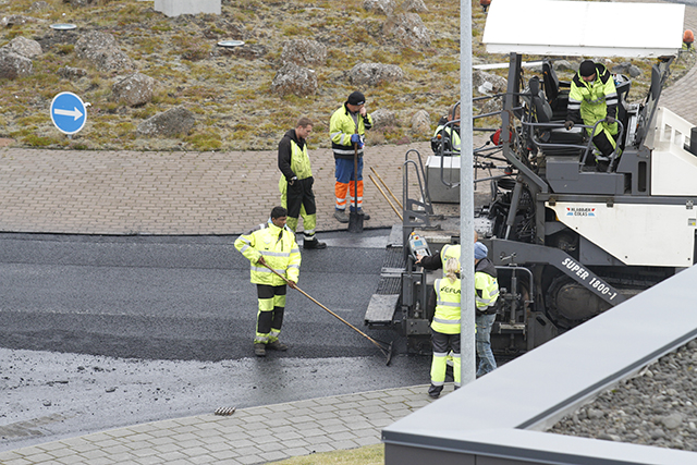 Malbikunarframkvæmdir á föstudag