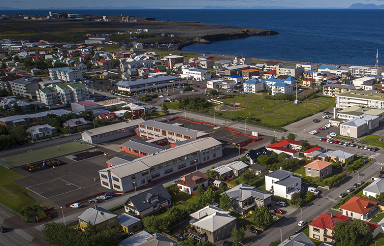 Mygla í elsta skóla Reykjanesbæjar