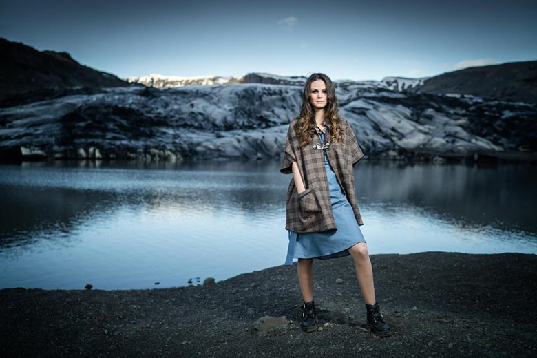 Fatnaður frá Mýr á markað á Indlandi