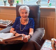 Gu n Nanna 100 ra V kurfr ttir