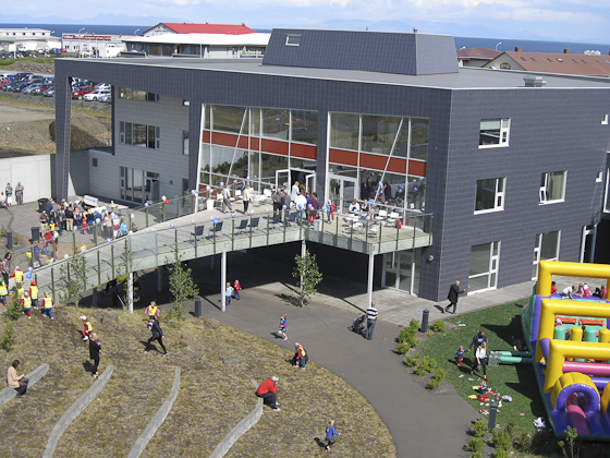 Hinir síungu á Nesvöllum