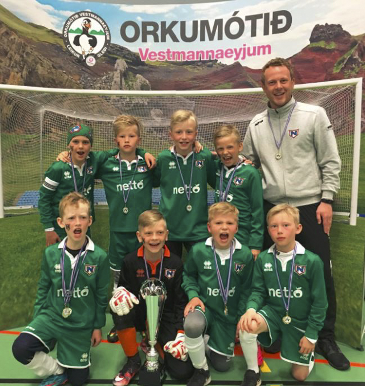 Njarðvíkingar sóttu bikar til Eyja