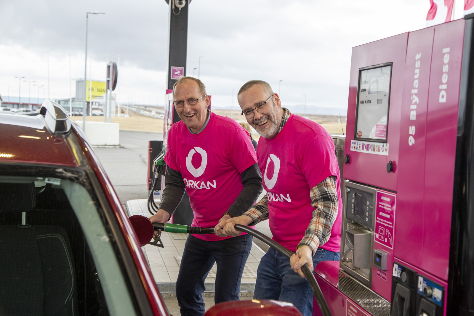 Orkan lækkaði verð á Fitjum í Njarðvík - Olís svaraði að bragði