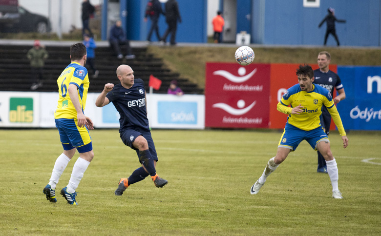 Leikur Keflvíkinga gegn Fjölni frestað til morguns