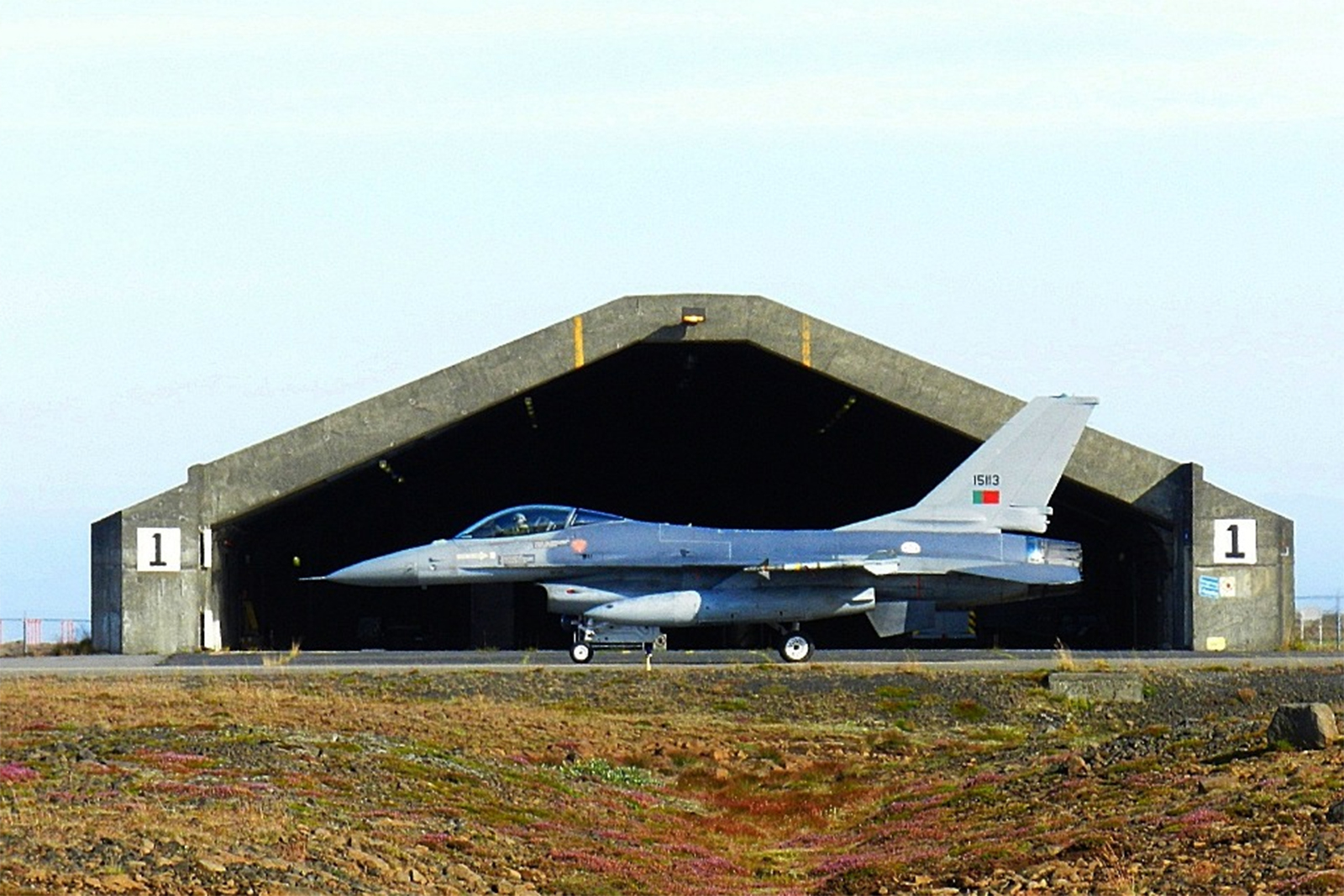 Flugsveit portúgalska flughersins með fjórar F-16 til Keflavíkurflugvallar