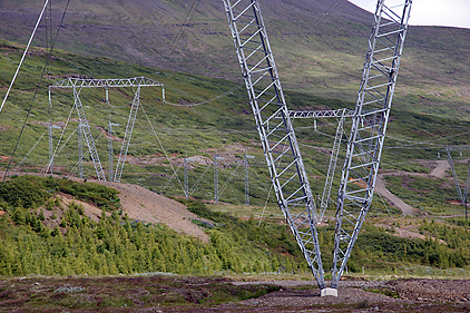 Telur réttaróvissu vera um Suðvesturlínu