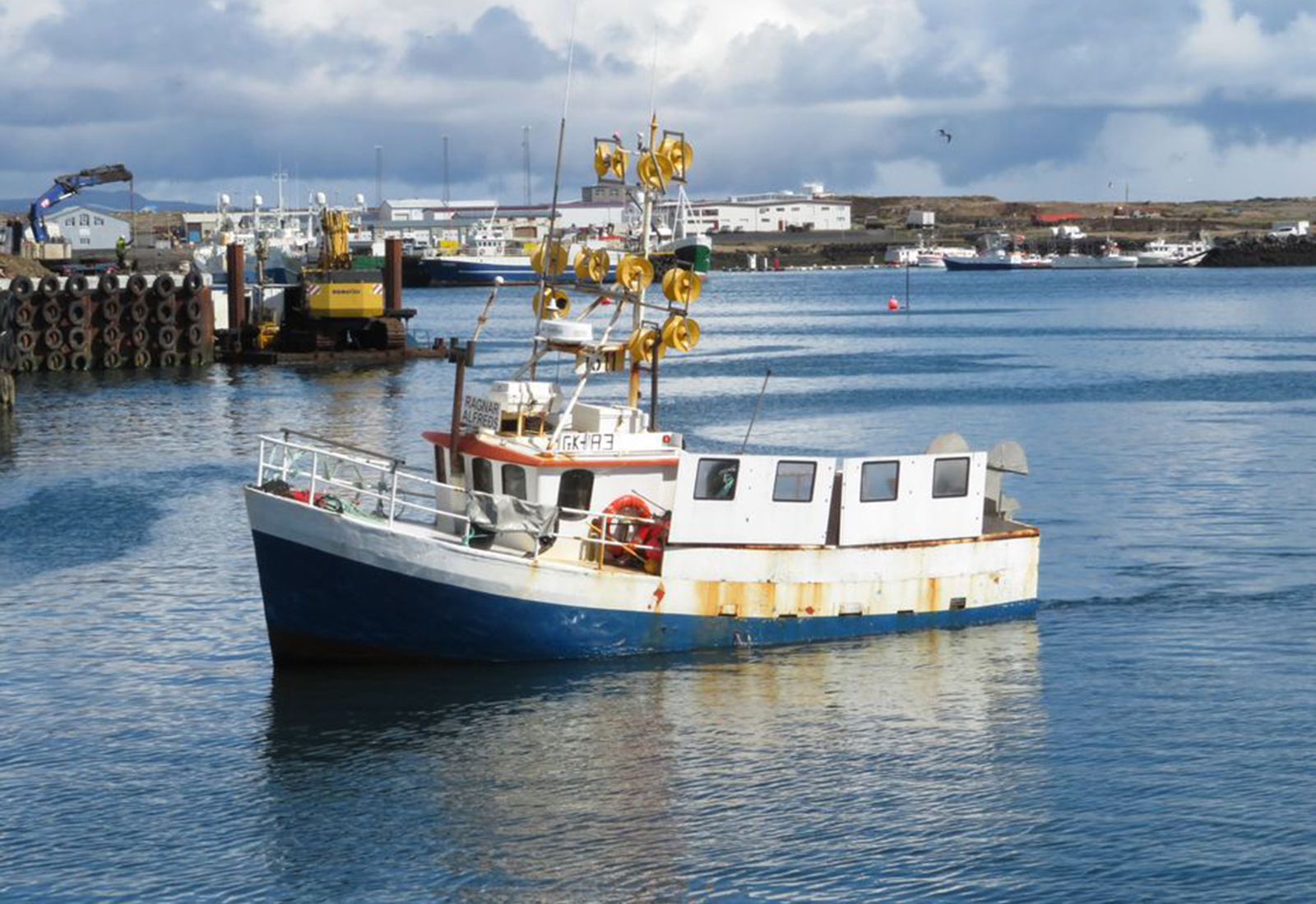 Nægur fiskur á færasvæðunum frá Grindavík og að Garðskagavita