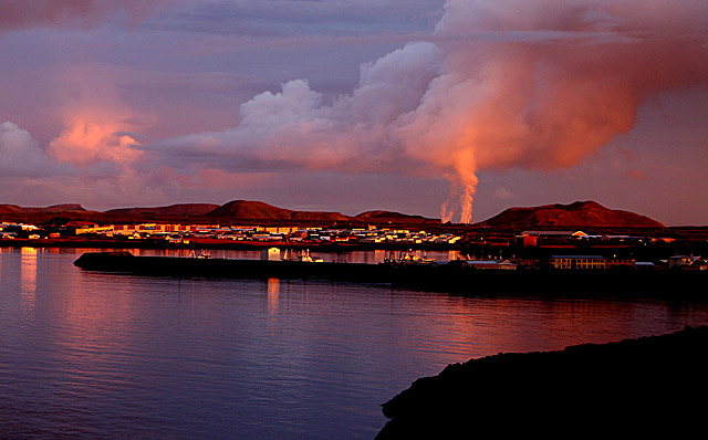 Hitinn fer í 21 gráðu síðdegis