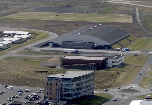 Reykjaneshöllin og Íþróttaakademían flytja