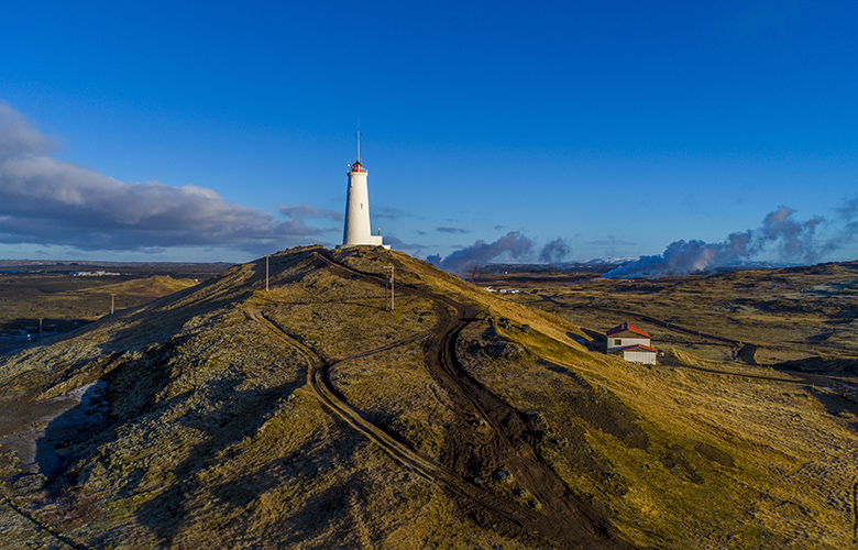 Vilja fá að leigja Reykjanesvita