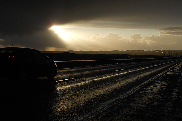 Skýjað og rigning næstu daga
