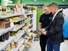 Samruninn mun styrkja rekstrarstöðu Samkaupa - sameinað félag á hlutabréfamarkað