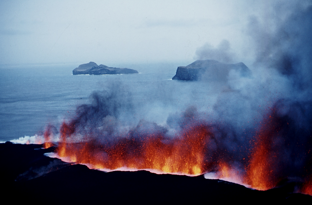 1973 í bátana - leitin að flóttafólkinu sem flúði Eyjar