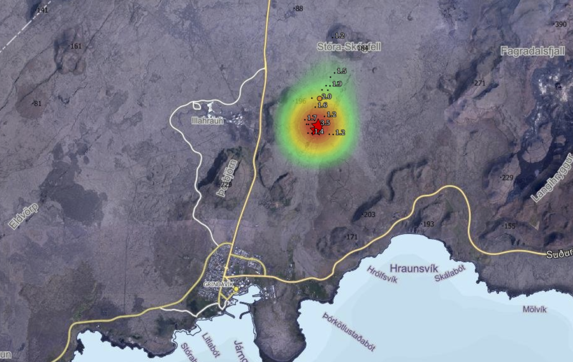 Nú skelfur við Sundhnjúkagíga