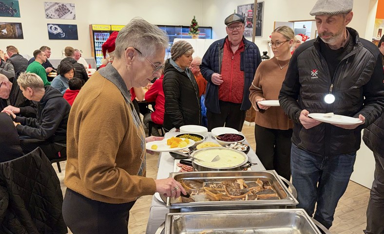Þrjúhundruð manns í Réttar-skötu