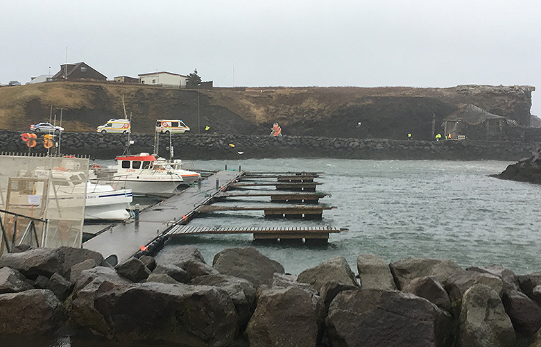 Hrapaði 5 metra við Skessuhelli