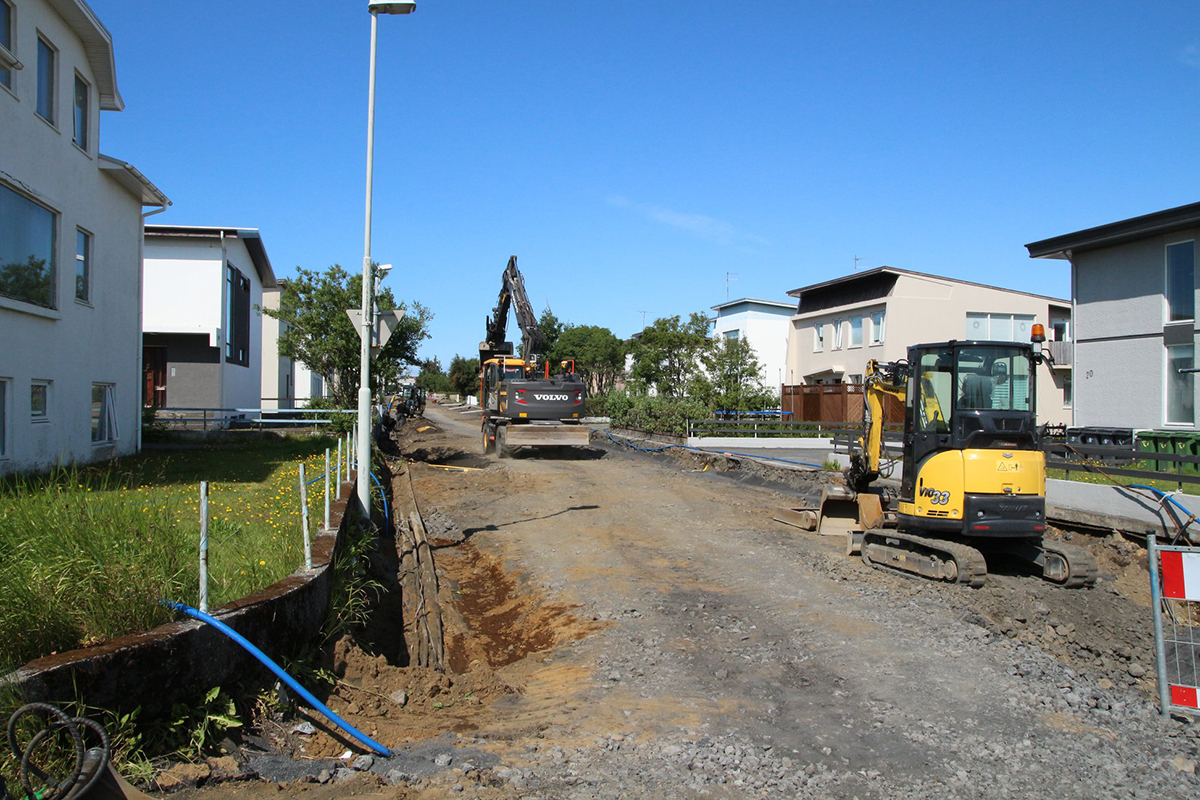 Aðalgötu lokað vegna framkvæmda