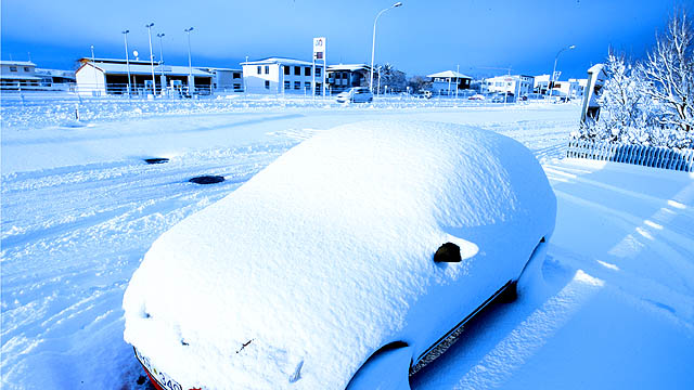 Um snjómokstur og vetrarþjónustu í Reykjanesbæ