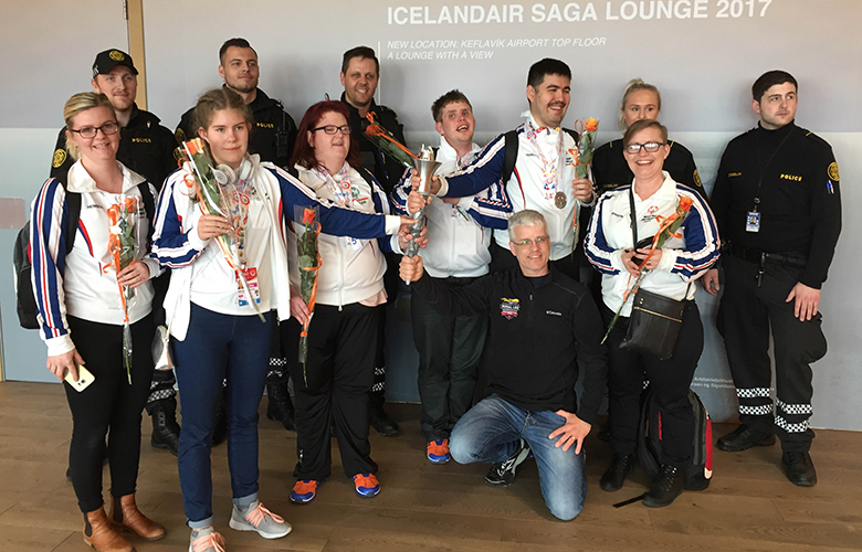Fengu höfðinglegar móttökur við heimkomu