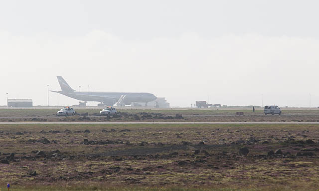 Boeing 747 fraktvél nauðlenti vegna sprengjuhótunar