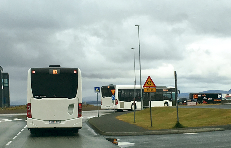 Strætó í Reykjanesbæ fer síðustu ferð kl. 18:30