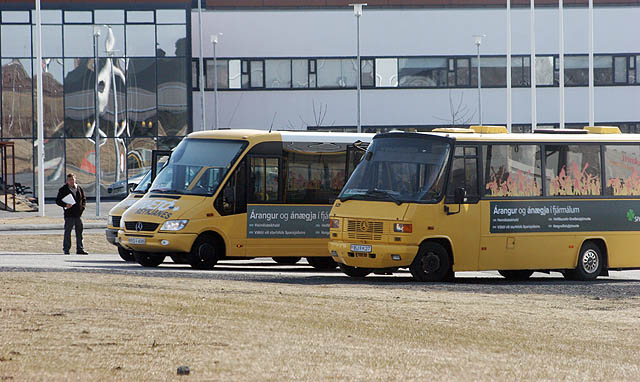 Ónægja með fækkun strætóferða
