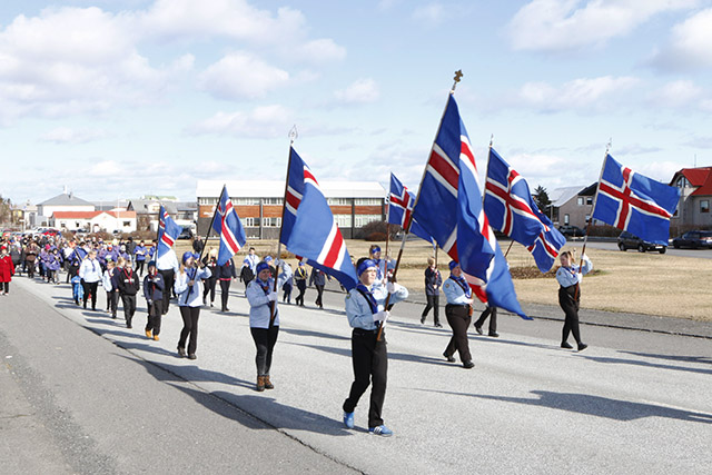 Skátar halda uppi heiðri sumardagsins fyrsta í Reykjanesbæ