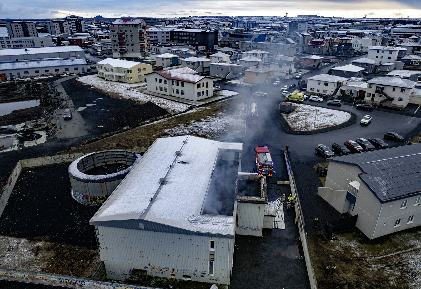 Djúpa laugin aldrei heitari