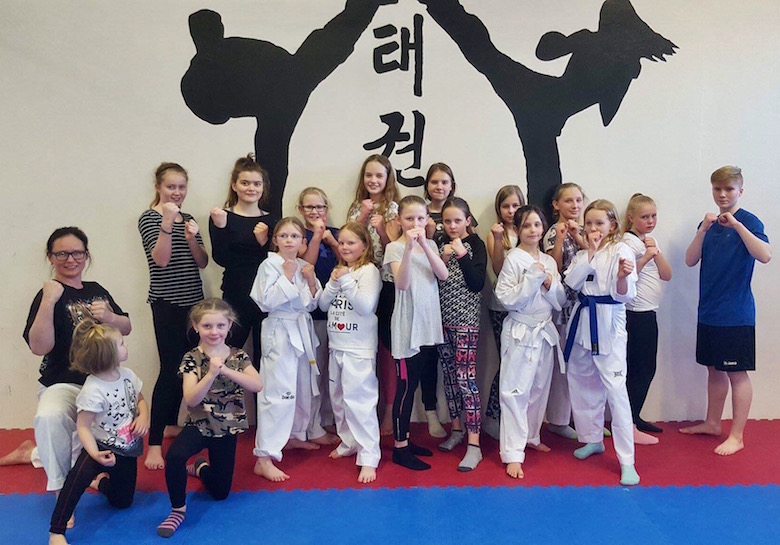 Öflugar stelpur í taekwondo