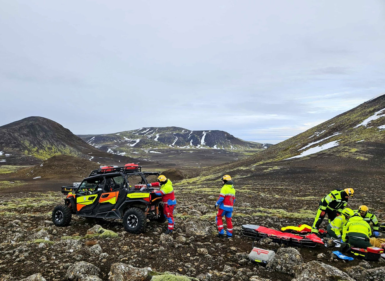 Sóttu slasaðan mann sunnan við Kistufell á Reykjanesskaga