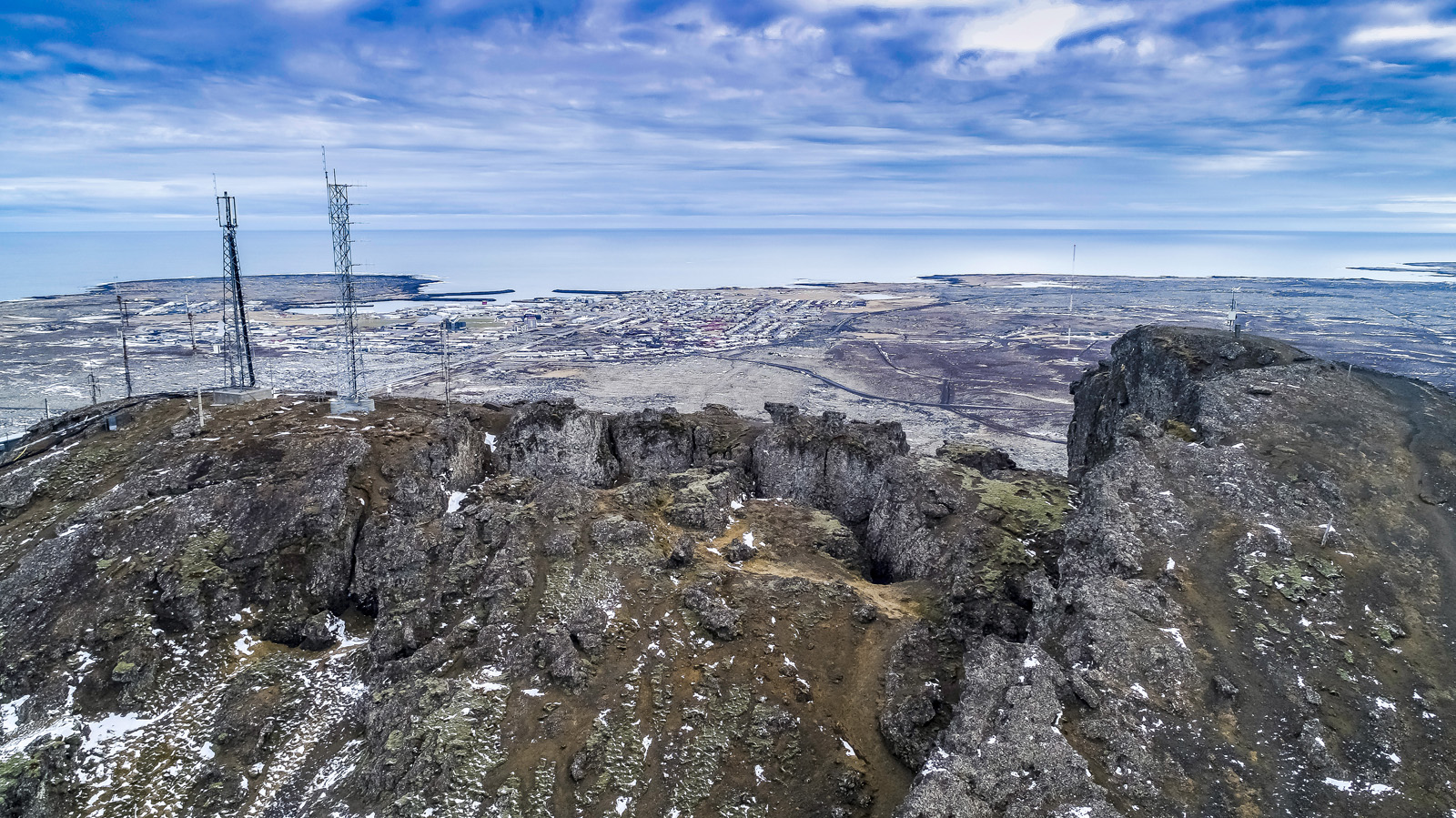 Þorbjörn rís og staðan gæti þróast í frekari innskotavirkni eða eldgos