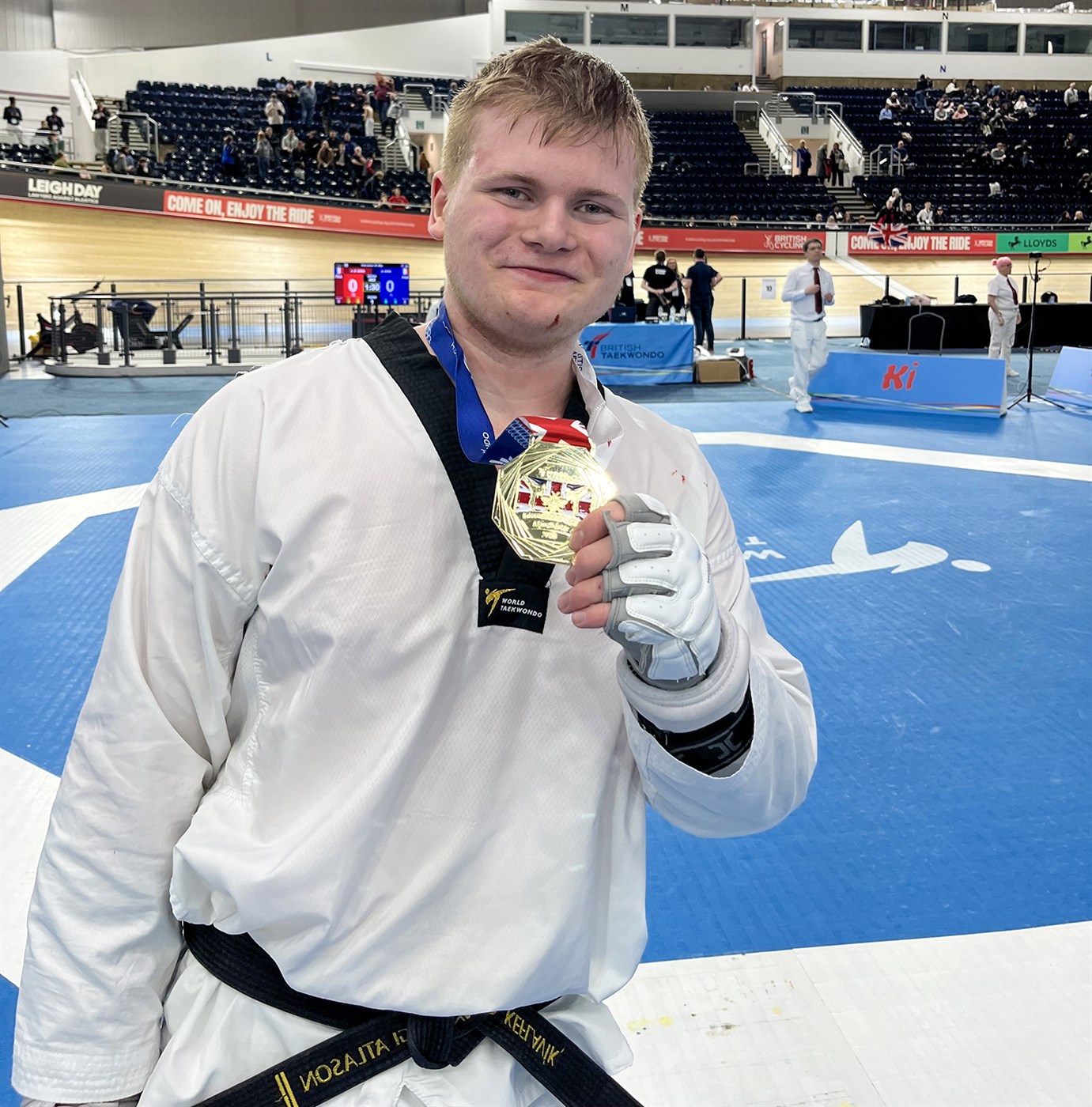 Þorsteinn með gullverðlaun á British International open í Taekwondo