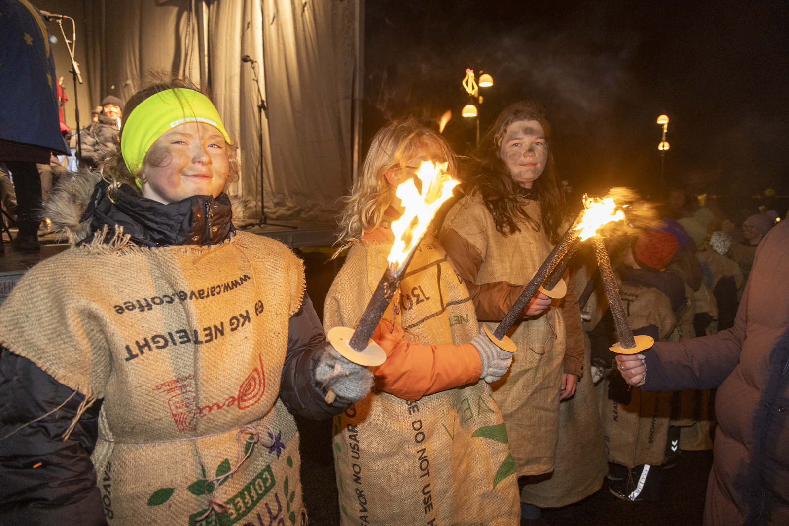 Fjölmenn þrettándagleði í Reykjanesbæ
