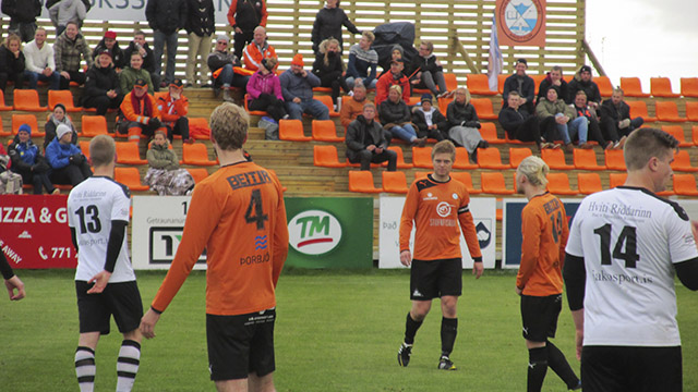 Þróttarar í eldlínunni á laugardag