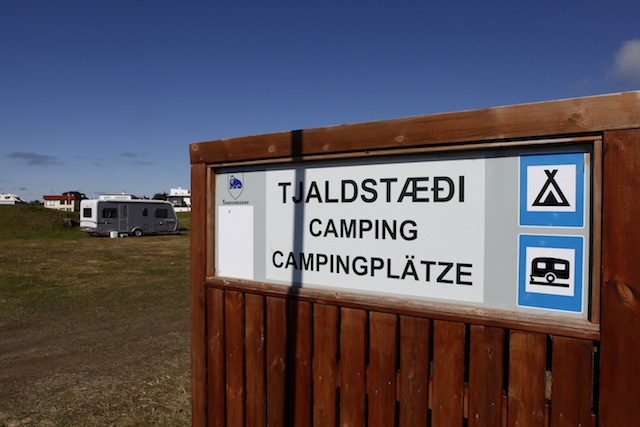 Reiðhjólafólk og golfiðkendur fjölmenna á tjaldsvæðið