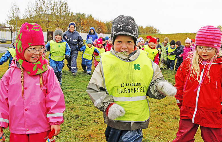Ráðningu tveggja leikskólastjóra frestað