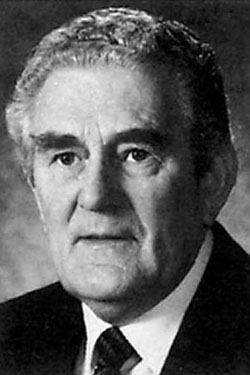 Tómas Þorvaldsson útgerðarmaður látinn