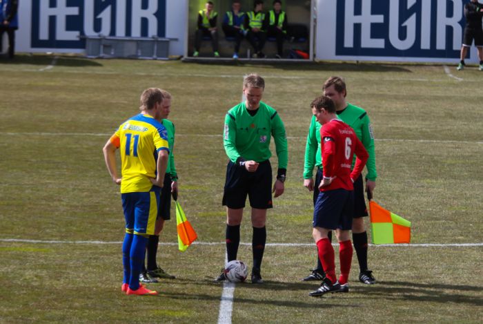 1. deild karla: Grindavík sækir Selfoss heim