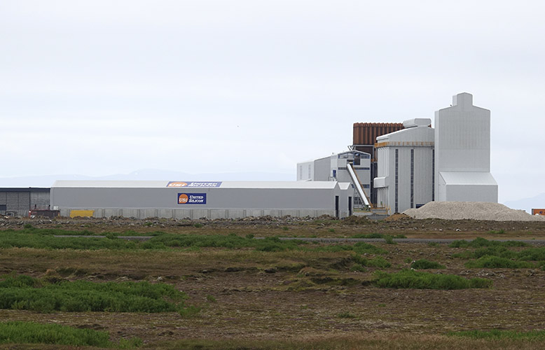 Byggingafulltrúi samþykkti of háa byggingu Silicon
