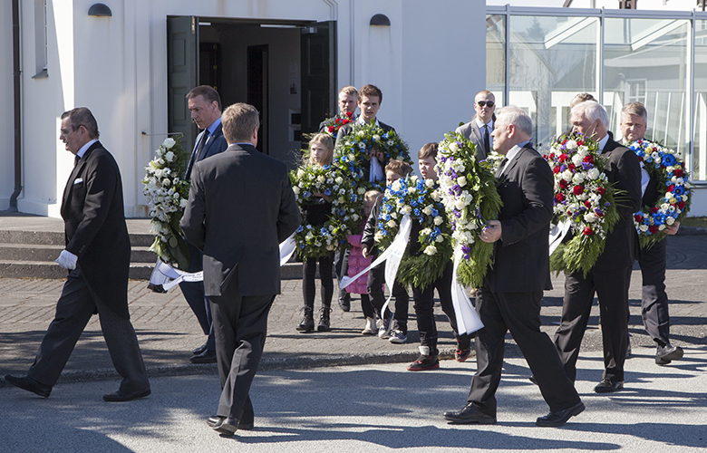 Útför Ragnars Arnar í dag